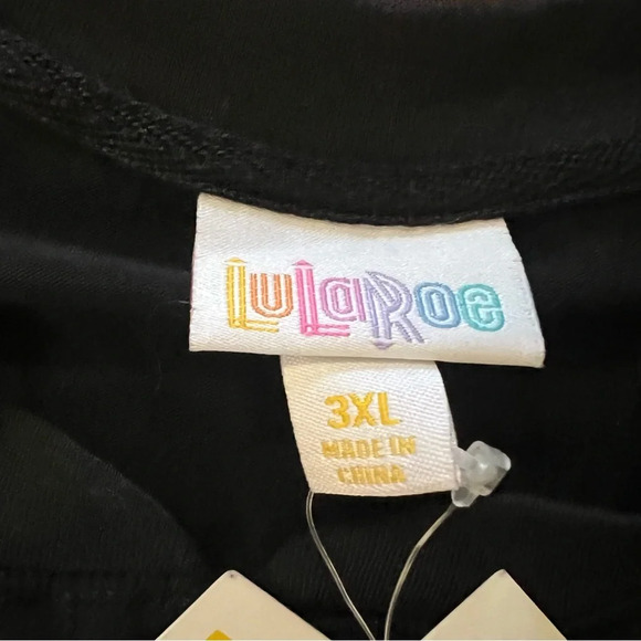 LuLaRoe Mark 3 Button Henley T-Shirt Long Sleeve Red Black size 3X Unisex - Picture 4 of 9